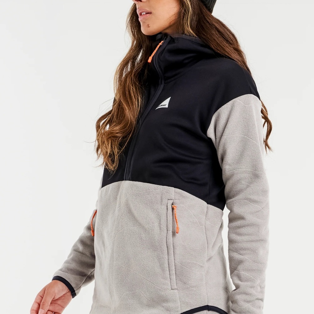 ORAGE | YAMASKA FLEECE LAYERING-LIMESTONE